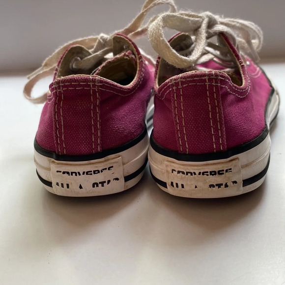 Converse Chucks Chuck Taylor Low Top Sneakers Berry Raspberry Fuchsia Pink Purpl - Picture 7 of 10